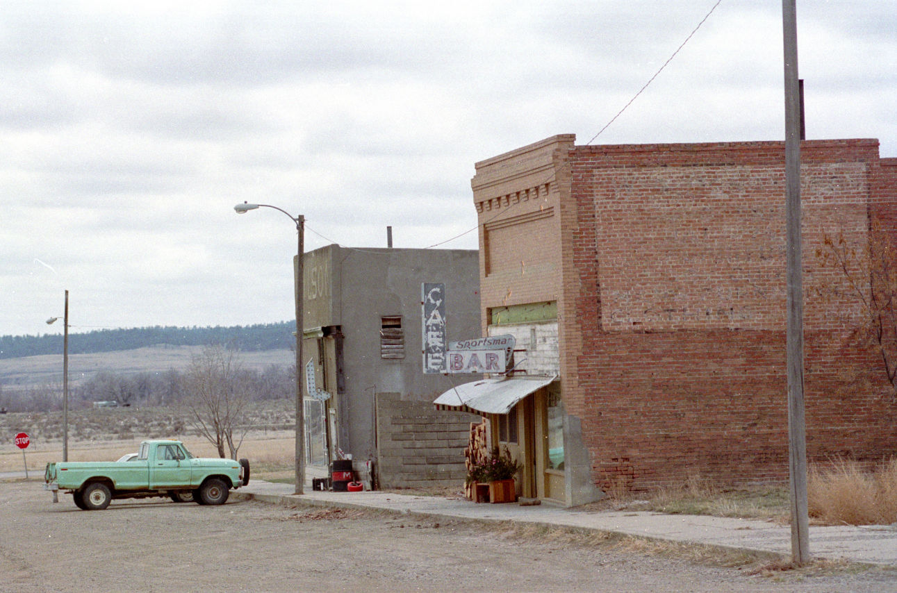Melstone, 2001